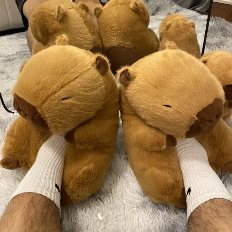 Pantufas Abraçinhos de Capivara