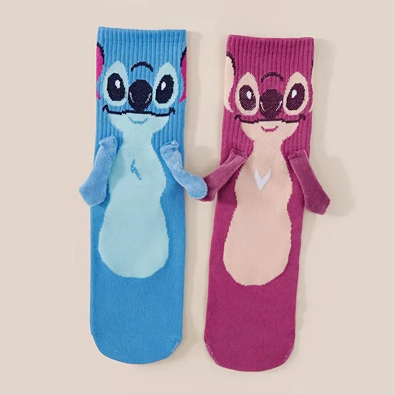 Meias Magnéticas de Casal Stitch - Mãos Dadas Disney
