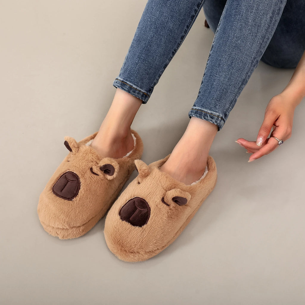 Pantufas Capivara Fofinha