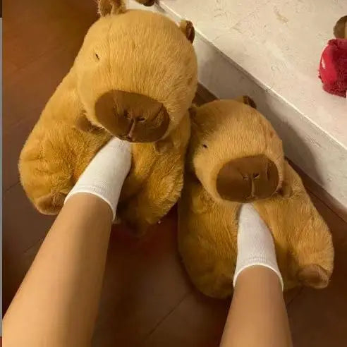 Pantufas Abraçinhos de Capivara